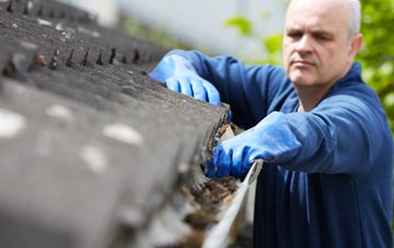 cleaning and inspecting Tetford roofs